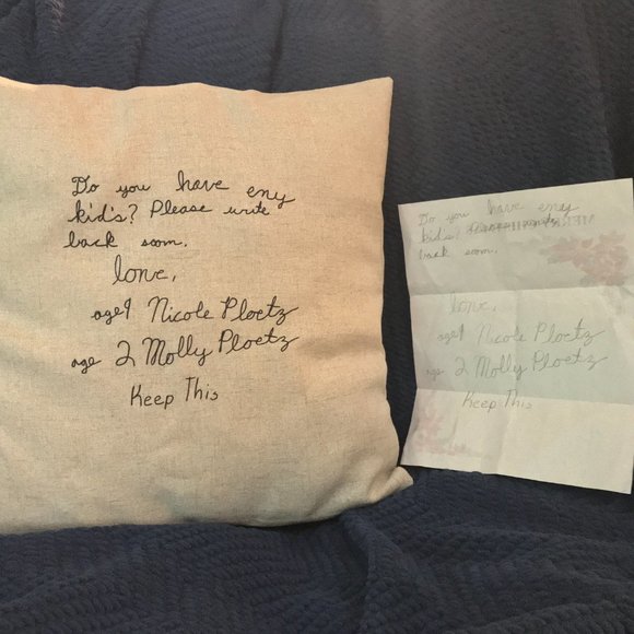 Gift for mom, grandmother gift, custom pillow, handmade pillow, signature pillow - Picture 4 of 9